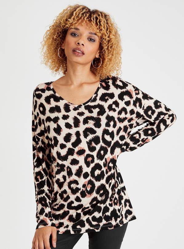 Leopard print hotsell v neck jumper